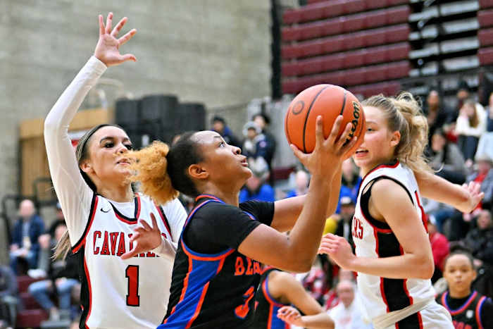a Clackamas Benson girls basketball Oregon POA Holiday Classic December 29 2023 Leon Neuschwander 66